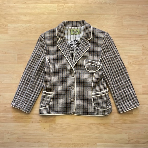 SOLD - Picture 3 of 9